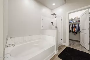 945 E Playa Del Norte Dr, Tempe, AZ 85288 - Photo 13