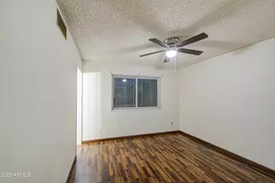 5562 W Edgemont Ave, Phoenix, AZ 85035 - Photo 13