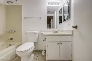 5562 W Edgemont Ave, Phoenix, AZ 85035 - Photo 23