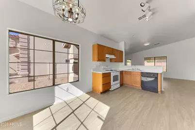 7594 W Citrus Way, Glendale, AZ 85303 - Photo 5