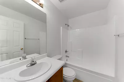 7594 W Citrus Way, Glendale, AZ 85303 - Photo 17