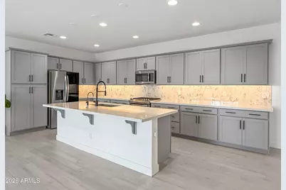 14843 W Sand Hills Road, Surprise, AZ 85387 - Photo 9
