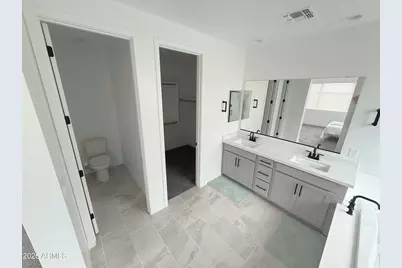 14843 W Sand Hills Road, Surprise, AZ 85387 - Photo 23