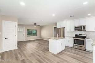 1602 W Rockwood Dr, Phoenix, AZ 85027 - Photo 13
