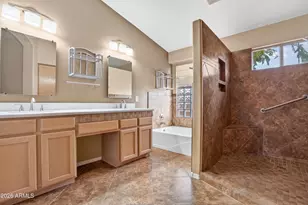 9536 W Potter Dr, Peoria, AZ 85382 - Photo 33