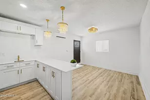 7202 W Shangri La Rd, Peoria, AZ 85345 - Photo 19