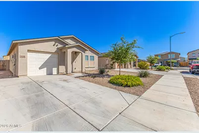 118 W Dewey Avenue, Coolidge, AZ 85128 - Photo 1