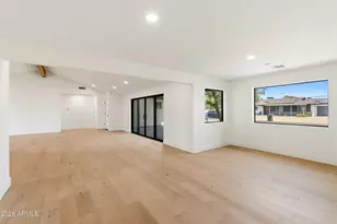 8912 N 17th Ave, Phoenix, AZ 85021 - Photo 3