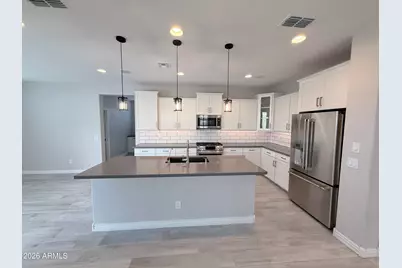 25509 N 140th Drive, Surprise, AZ 85387 - Photo 9