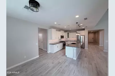 25509 N 140th Drive, Surprise, AZ 85387 - Photo 11