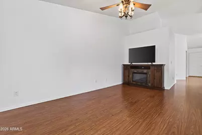 7439 W Louise Drive, Glendale, AZ 85310 - Photo 11