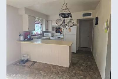 4861 S San Juan Avenue, Sierra Vista, AZ 85650 - Photo 5