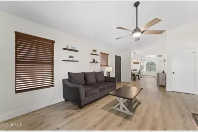 18372 N 88th Avenue, Peoria, AZ 85382 - Photo 9
