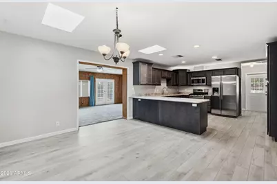 7838 N 37th Avenue, Phoenix, AZ 85051 - Photo 15
