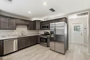 7838 N 37th Ave, Phoenix, AZ 85051 - Photo 17