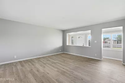 7838 N 37th Avenue, Phoenix, AZ 85051 - Photo 13