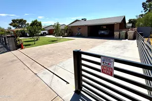 8310 N 55th Ave, Glendale, AZ 85302 - Photo 7
