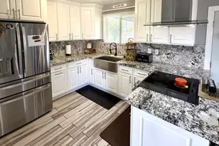 8310 N 55th Ave, Glendale, AZ 85302 - Photo 3