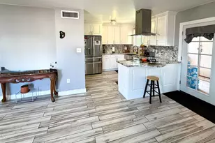 8310 N 55th Ave, Glendale, AZ 85302 - Photo 9