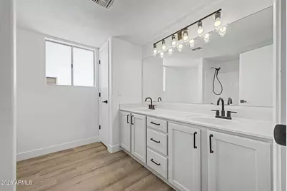 11014 N 59th Lane, Glendale, AZ 85304 - Photo 17
