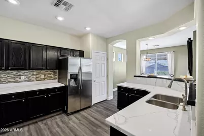 6625 S 16th Drive, Phoenix, AZ 85041 - Photo 13