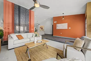 2276 E Christy Dr, Phoenix, AZ 85028 - Photo 7