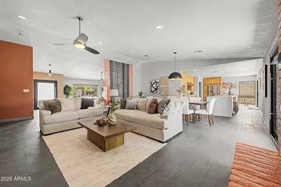 2276 E Christy Drive, Phoenix, AZ 85028 - Photo 9
