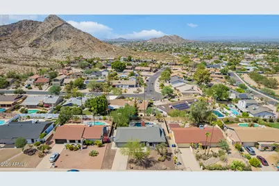 2276 E Christy Drive, Phoenix, AZ 85028 - Photo 47