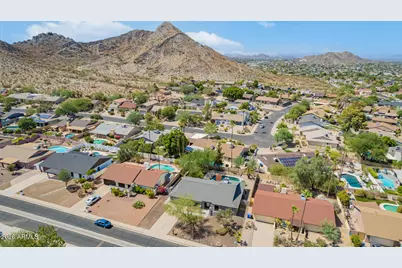 2276 E Christy Drive, Phoenix, AZ 85028 - Photo 41