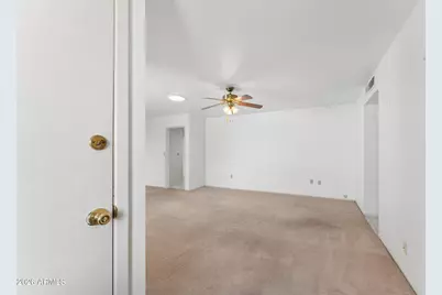 10208 W Pinehurst Drive, Sun City, AZ 85351 - Photo 31