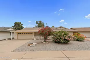 10208 W Pinehurst Dr, Sun City, AZ 85351 - Photo 5