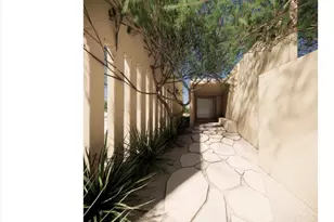 6318 N 52nd Pl, Paradise Valley, AZ 85253 - Photo 3