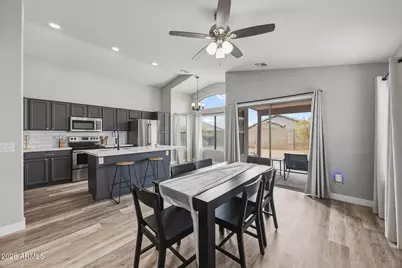 14739 W Watson Lane, Surprise, AZ 85379 - Photo 11
