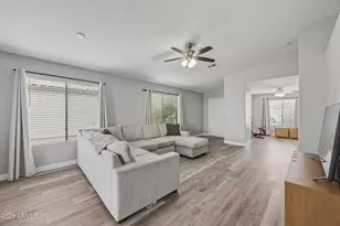 14739 W Watson Ln, Surprise, AZ 85379 - Photo 7