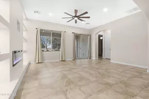 98 S 169th Dr, Goodyear, AZ 85338 - Photo 9