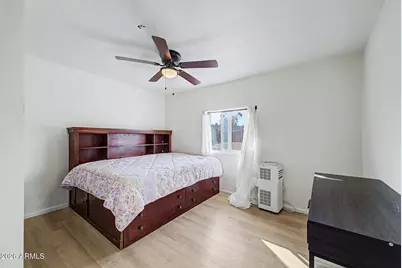 8552 W Meadowbrook Avenue, Phoenix, AZ 85037 - Photo 23