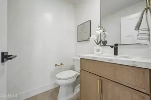6002 E Winchcomb Dr, Scottsdale, AZ 85254 - Photo 29