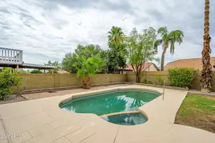 3907 E Coconino St, Phoenix, AZ 85044 - Photo 29