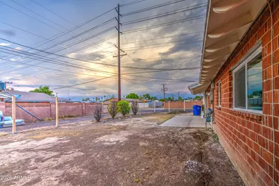 3700 W Cavalier Drive, Phoenix, AZ 85019 - Photo 31