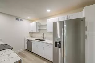 3700 W Cavalier Dr, Phoenix, AZ 85019 - Photo 3