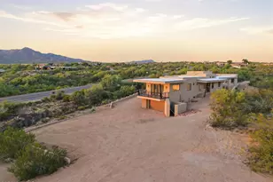 39077 N 110th St, Scottsdale, AZ 85262 - Photo 3