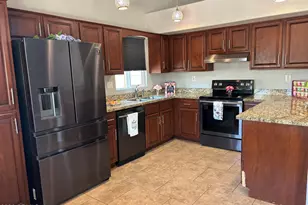 19432 N 3rd Ave, Phoenix, AZ 85027 - Photo 3