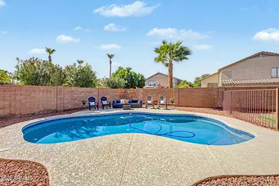 284 W Goldfinch Way, Chandler, AZ 85286 - Photo 5