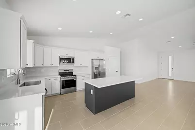 37932 W Grant Street, Tonopah, AZ 85354 - Photo 11