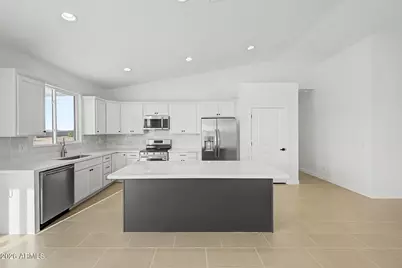 37932 W Grant Street, Tonopah, AZ 85354 - Photo 11