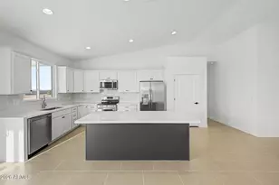 37932 W Grant St, Tonopah, AZ 85354 - Photo 11