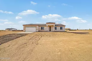 37932 W Grant St, Tonopah, AZ 85354 - Photo 7