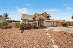 7641 W Maui Ln, Peoria, AZ 85381 - Photo 39