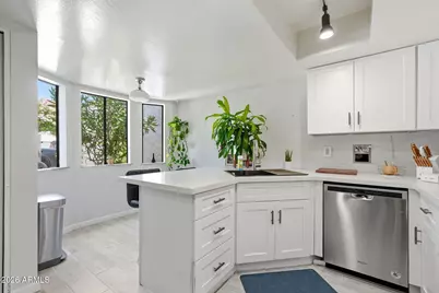 4205 E Ludlow Drive, Phoenix, AZ 85032 - Photo 3