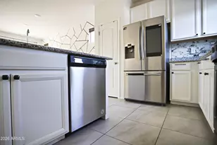 36 E Constitution Dr, Gilbert, AZ 85296 - Photo 19